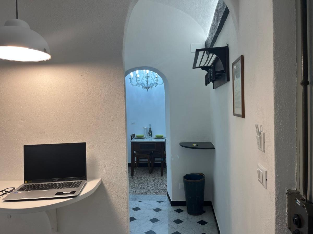 شقة Dimora Borsotto Palazzo Storico, Acquario, Porto Antico جنوة المظهر الخارجي الصورة