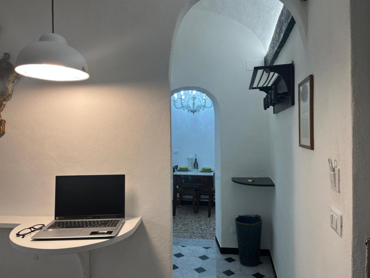 شقة Dimora Borsotto Palazzo Storico, Acquario, Porto Antico جنوة المظهر الخارجي الصورة