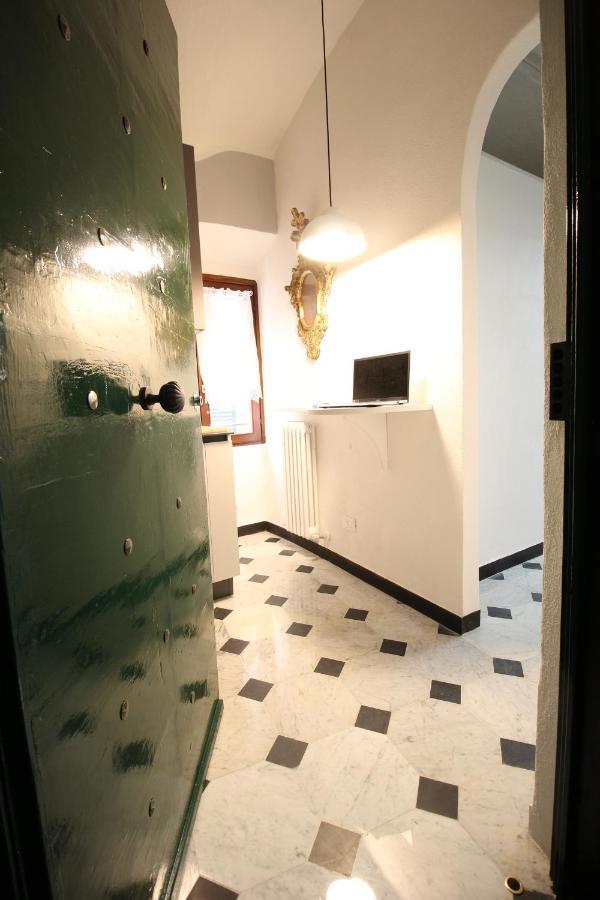 شقة Dimora Borsotto Palazzo Storico, Acquario, Porto Antico جنوة المظهر الخارجي الصورة