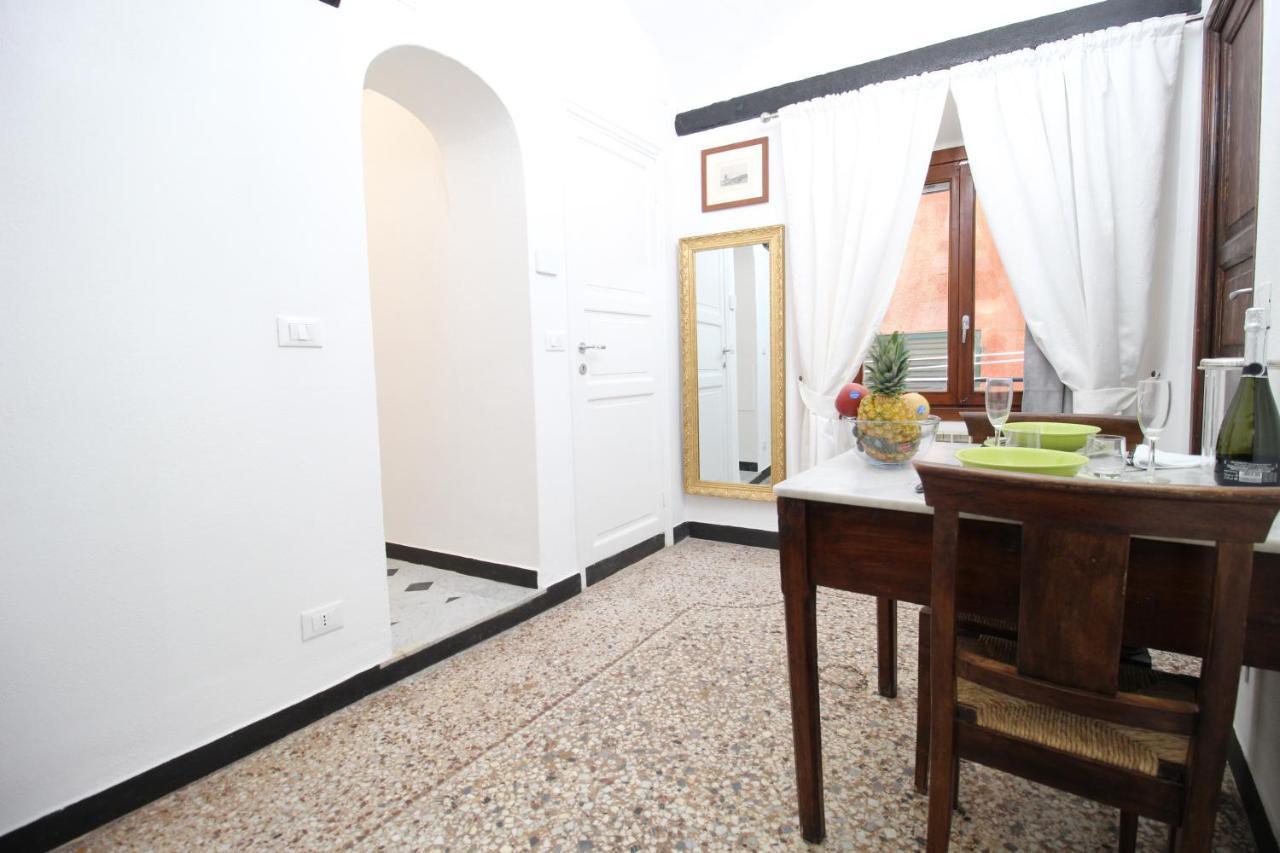 شقة Dimora Borsotto Palazzo Storico, Acquario, Porto Antico جنوة المظهر الخارجي الصورة