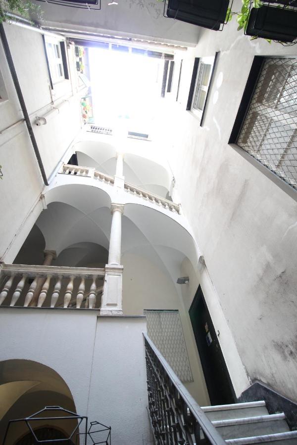 شقة Dimora Borsotto Palazzo Storico, Acquario, Porto Antico جنوة المظهر الخارجي الصورة